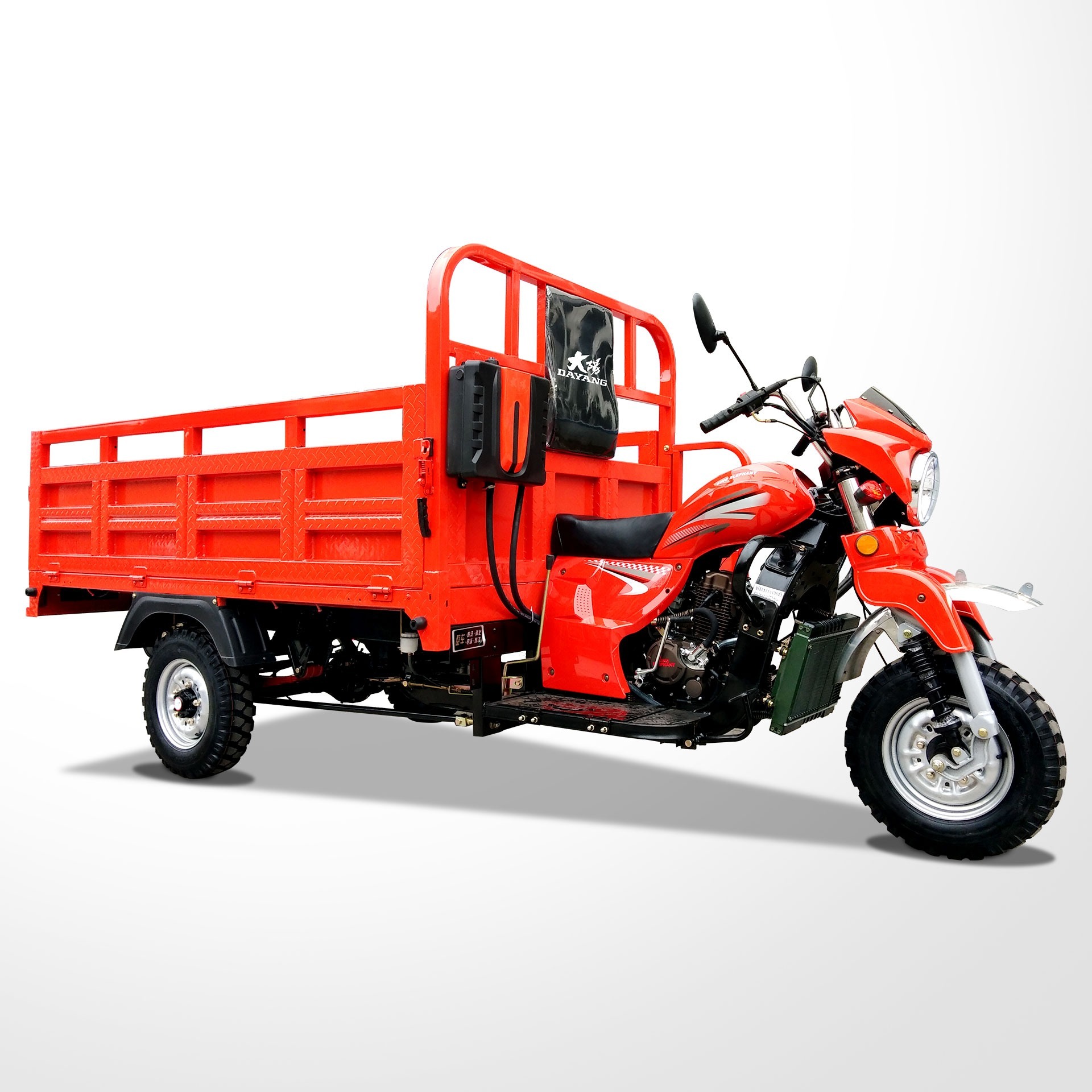 China factory brand new Stability cargo 350cc cargo motorcycle tricycle  Motor Tricycle with cabin