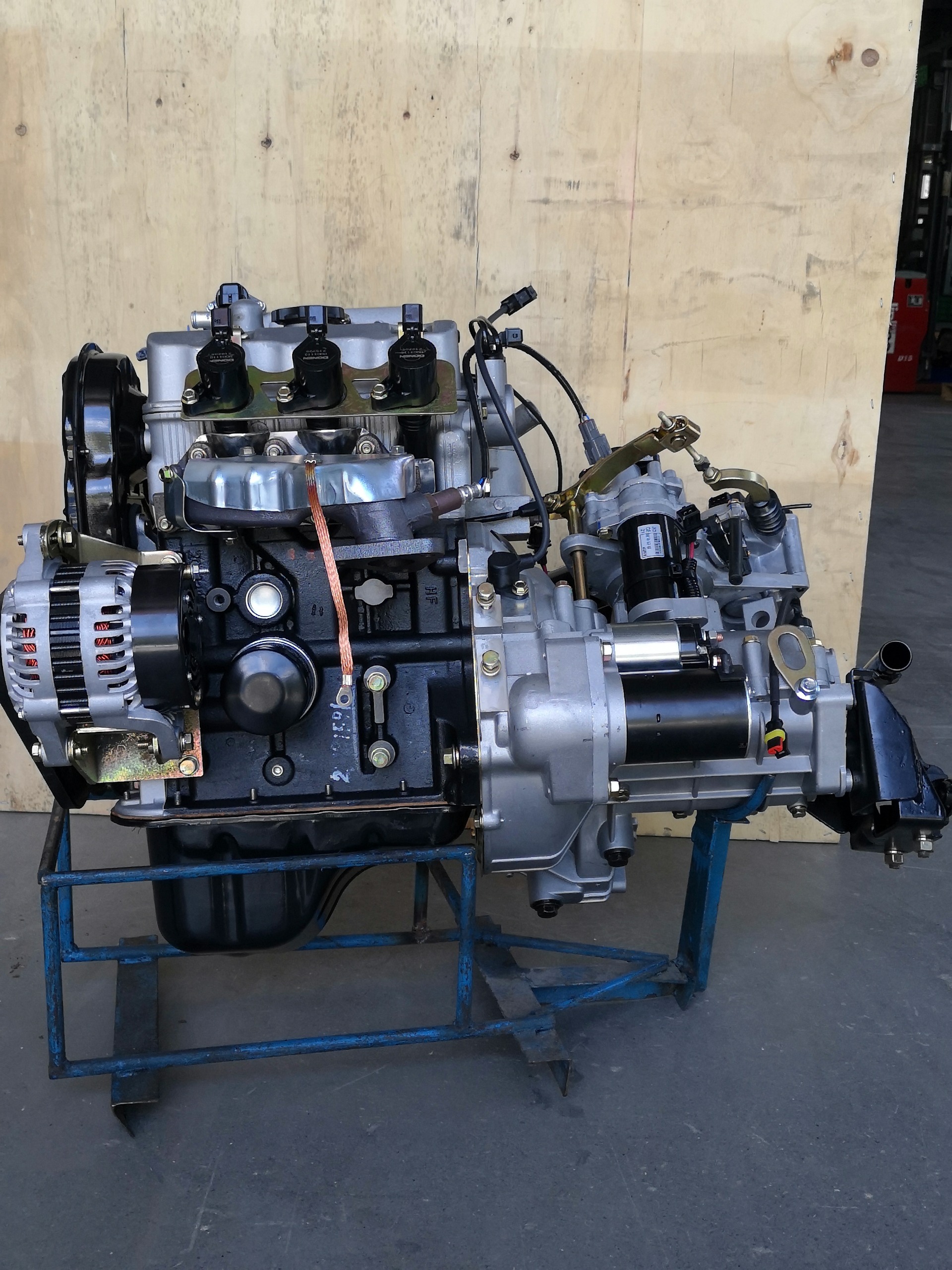 Used Car Engine Petrol Gasoline 800cc Water Cooled Engine Section Model Automotive Training Equipment Engine