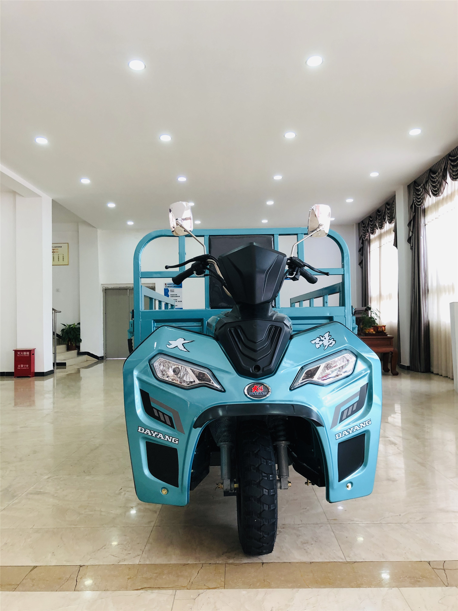 Popular Style High Quality 200cc Tricycle For Cargo Engine Motorcycle Tricycle Trade En Cote D'ivoire