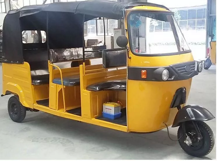 Hot Sale Tanzania Price 4 Passengers Three Wheeler Taxi Motorcycle For Sale In Ethiopia