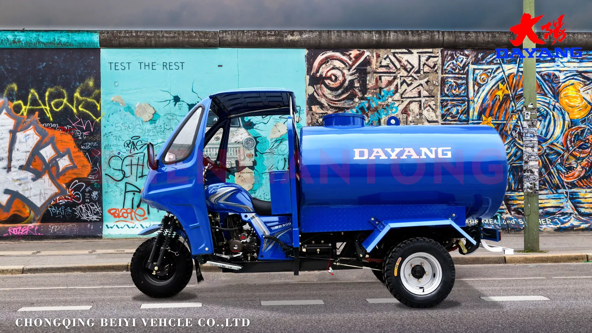 250cc Water Engine semi cabin water tank tricycle 3wheels Motorcycle Blue Body Power Hydraulic Rear Brake Method Origin Type