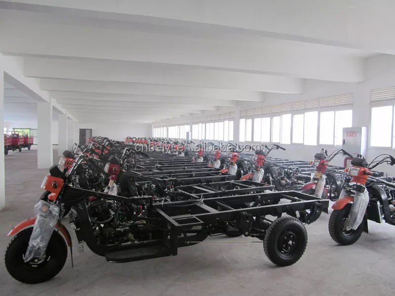 Made in Chongqing 200CC 175cc motorcycle truck 3-wheel tricycle 175cc 3 wheel motorcicles for cargo