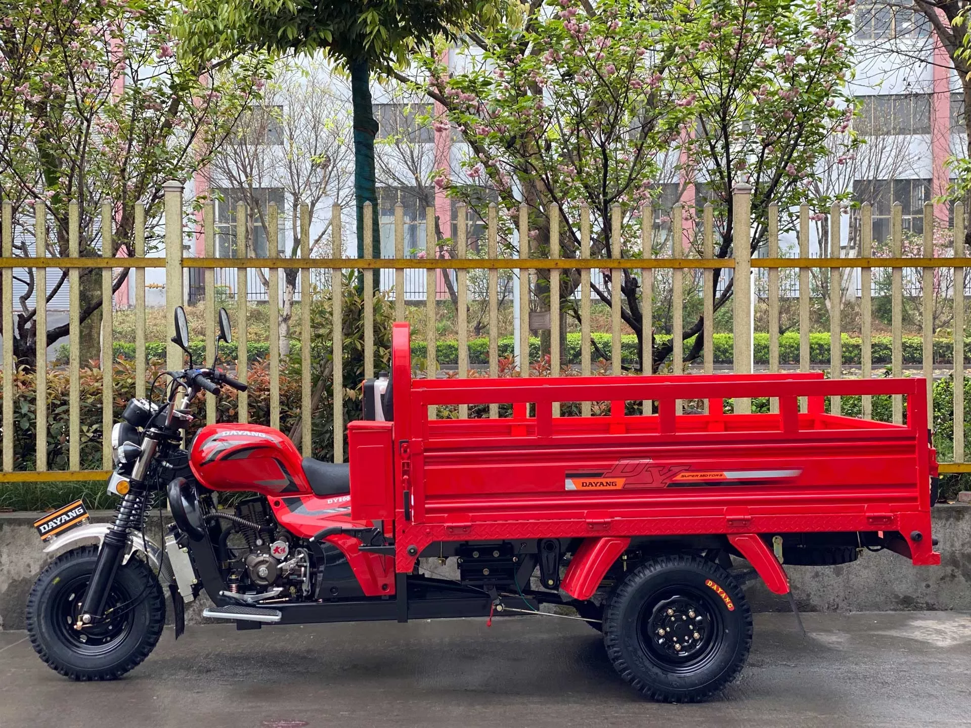 200cc chinese three wheel motorcycle