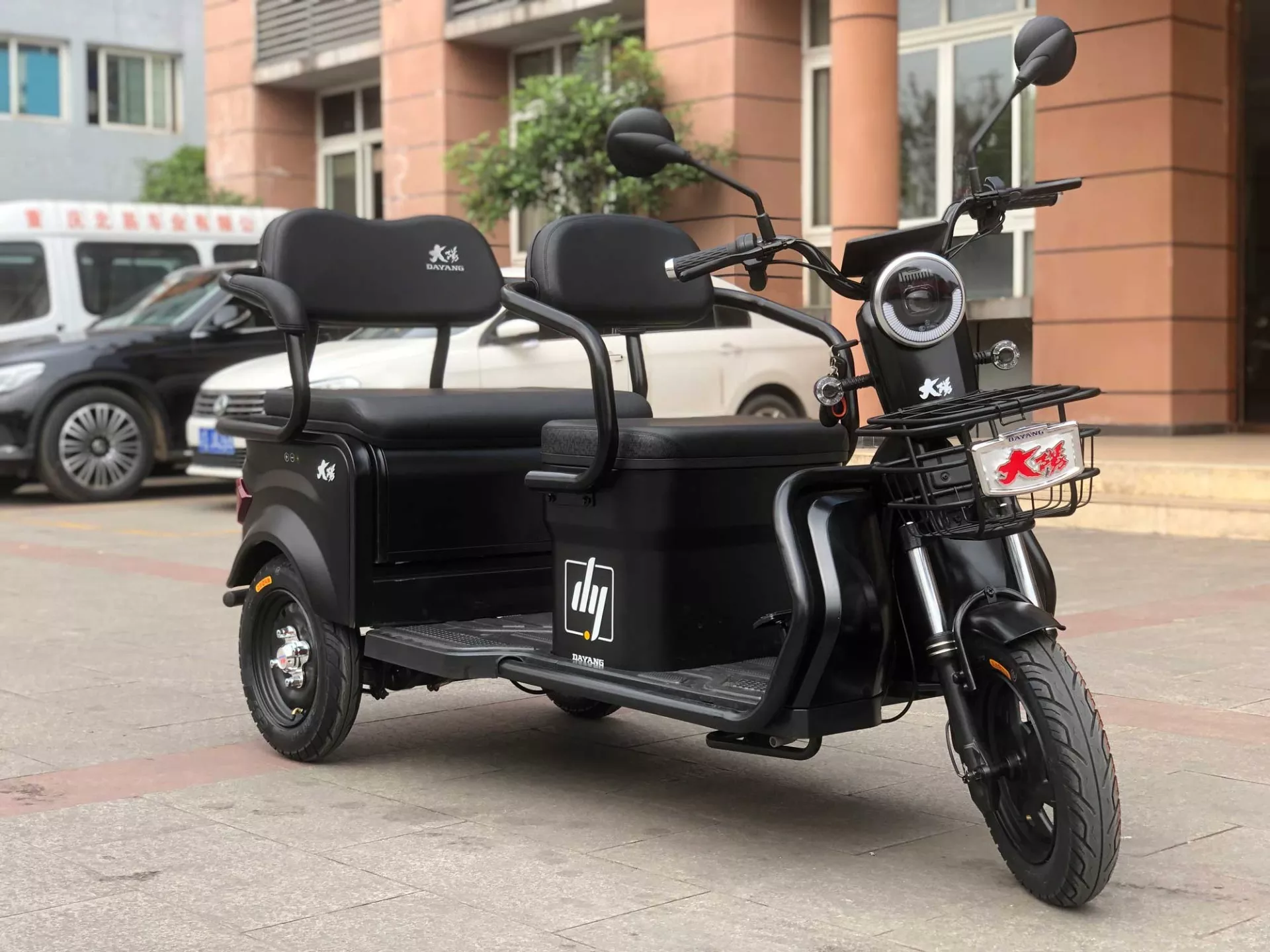 High Quality Electric Trike Scooter Three Wheel Motorized Driving Type Tricycle Popular Black  Body China