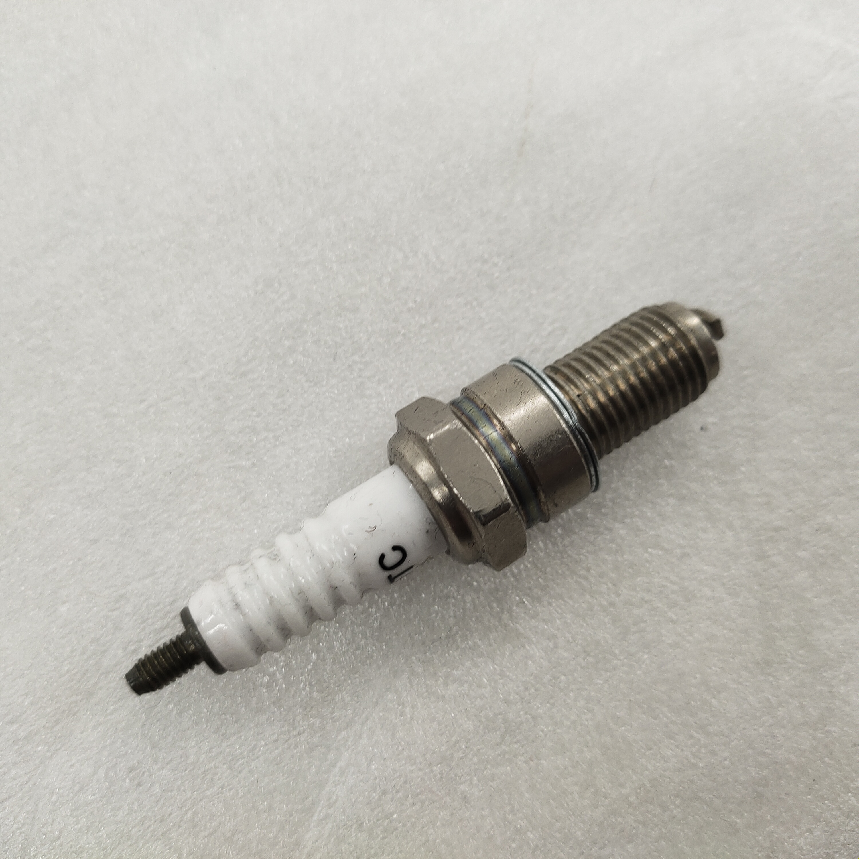 High quality Motorcycle spark plug suppliers CDI Box Ignition Spark plug Wholesale China Hot Sale high energy manufacturer