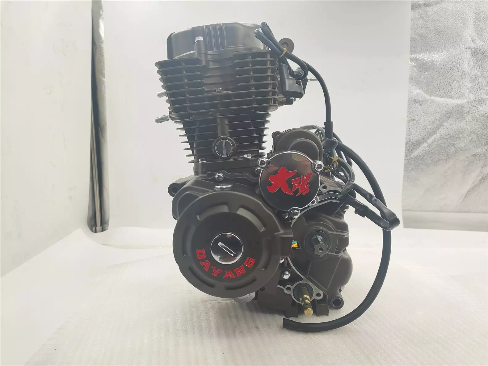 DAYANG Air Cooled CG200 Motorcycle Tricycle Engine Max Black Cylinder Assembly Style Electric/kick Method Origin Warranty