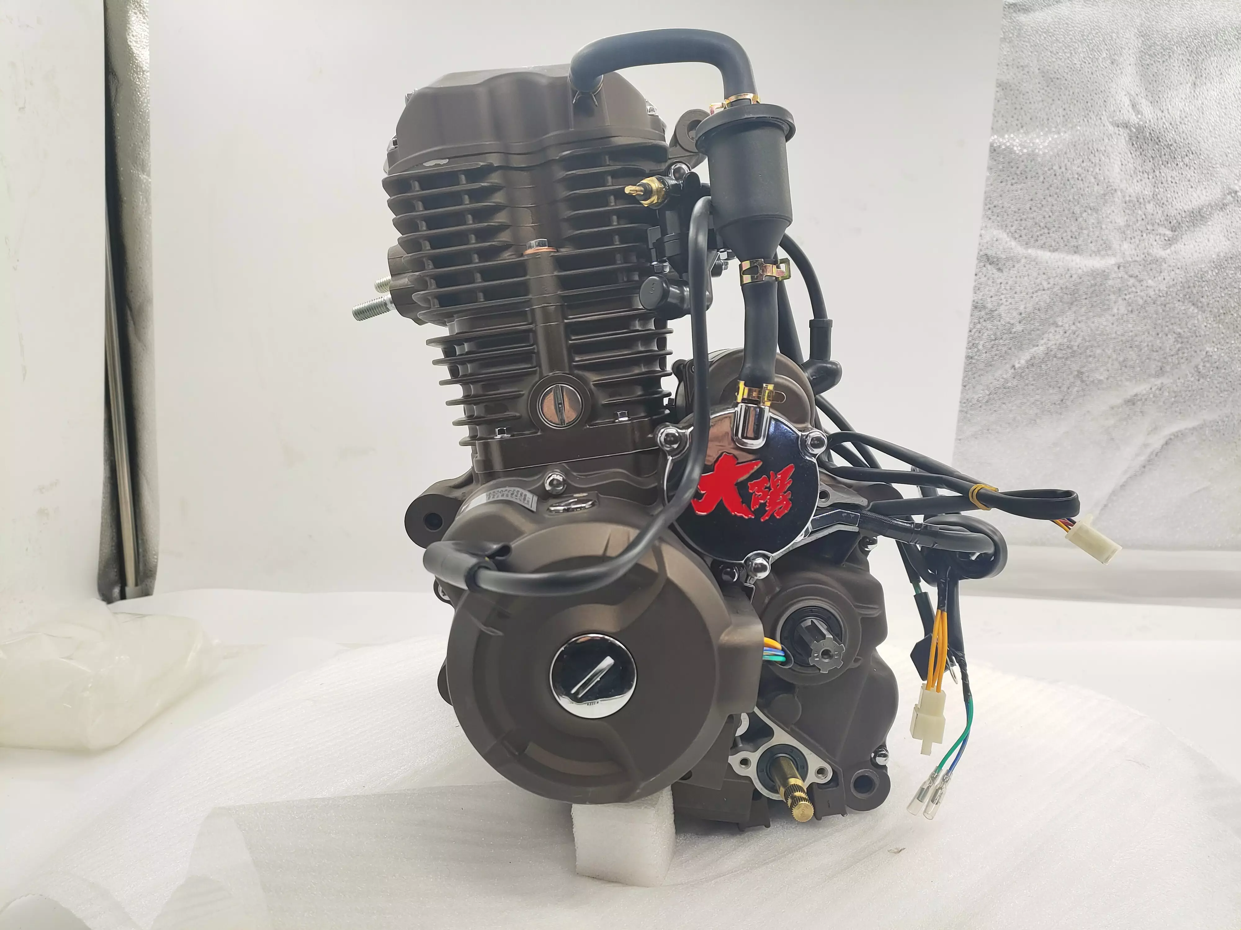 DAYANG CG300 New Super Cool Complete Motorcycle Cylinder China Chinese Motorcycle Engines Sea Electric /kick Start 300cc Engine