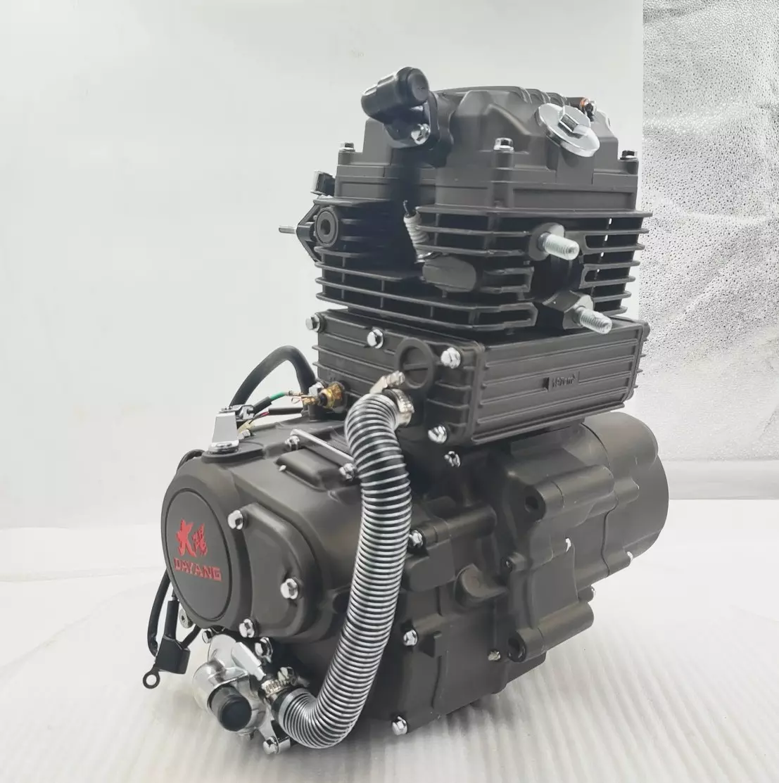 Hot sale quality  CG200 super cool  gasoline engine tricycle parts Reliable China CCC power engine for adult tricycle