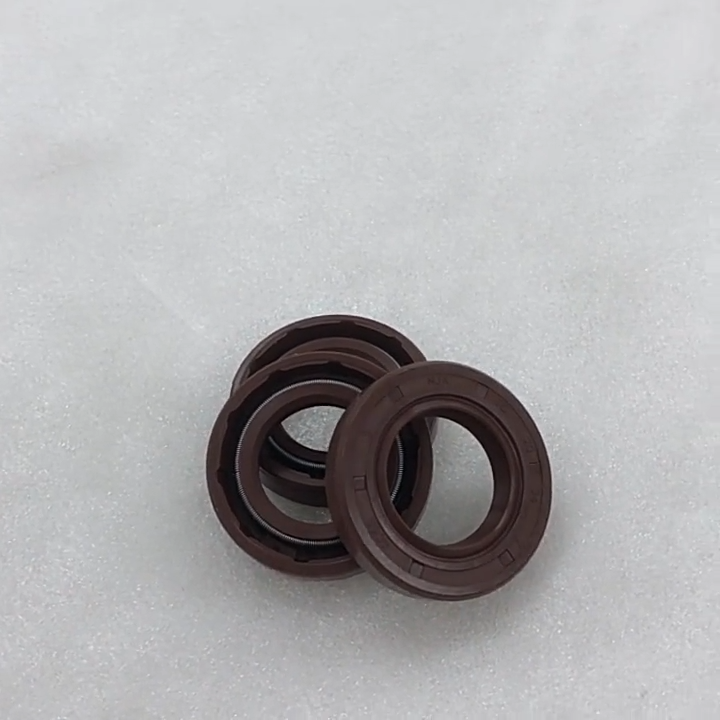 oil seal Hot sale High quality engine parts 125 foot countershaft oil seal Factory supply DAYANG tricycle perfect performance