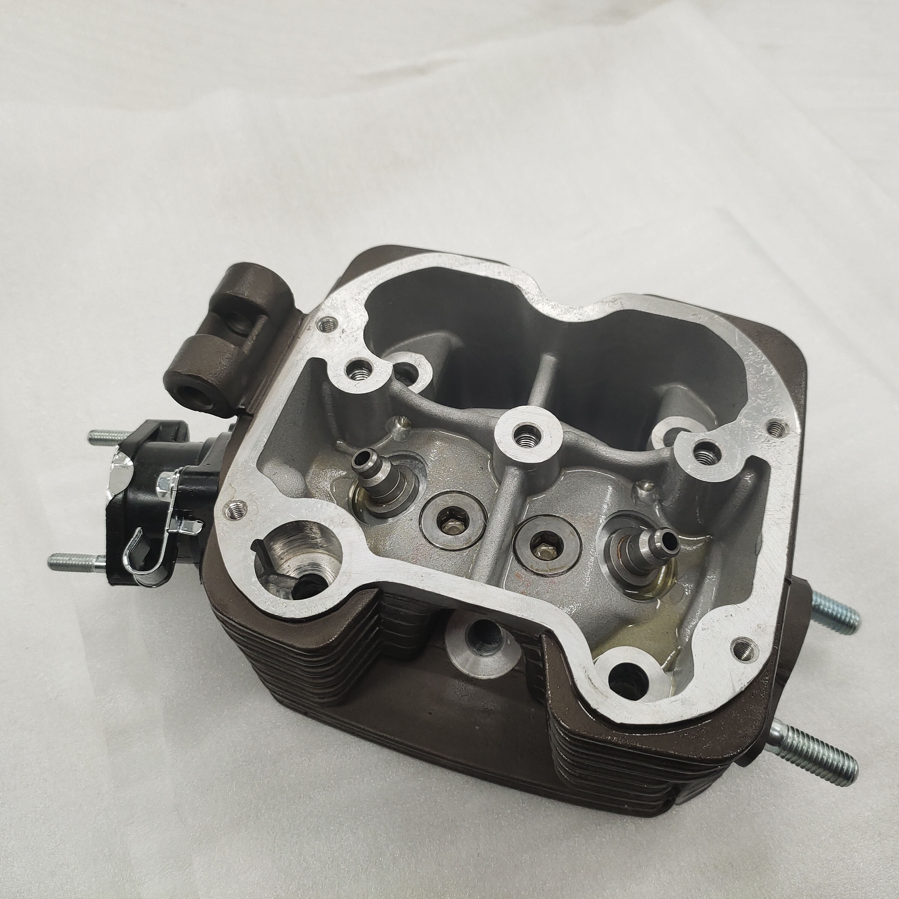 China factory new original motorcycle LIFAN parts tricycle 250cc water-cooled engine cylinder head high warranty product