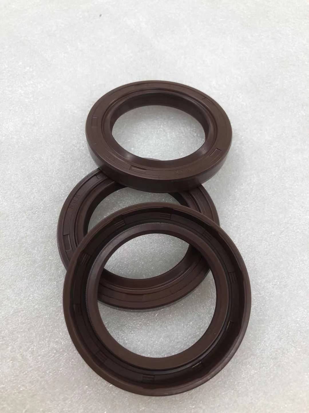 DAYANG Hot Sale Motorcycle Parts LIFAN High Performance CB125 engine oil seal Box Packing Plastic Material Origin Type Quality