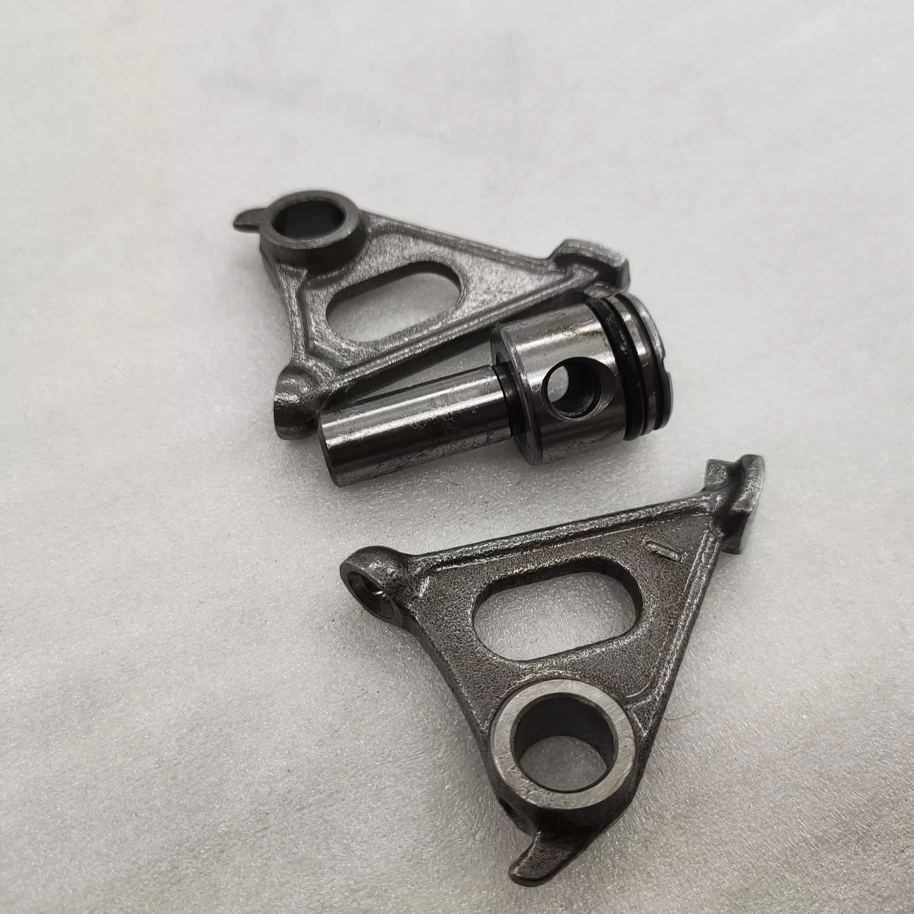 Dayang Motorized  Tricycle Gasoline Engine Parts Lower Rocker Arm