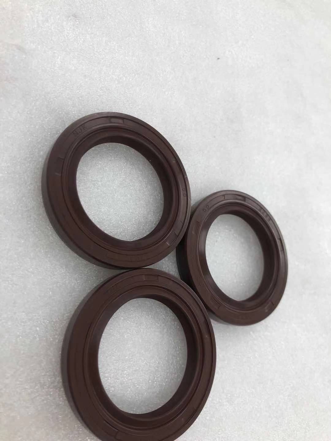 DAYANG Hot Sale Motorcycle Parts LIFAN High Performance CB125 engine oil seal Box Packing Plastic Material Origin Type Quality