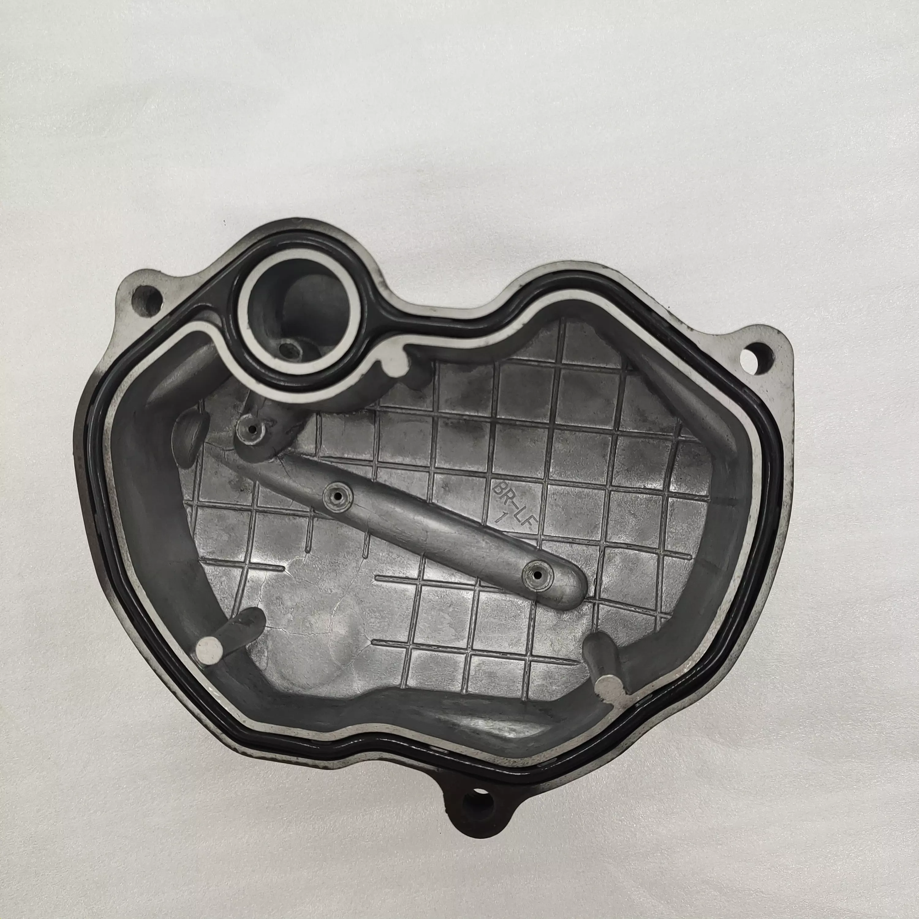 Custom  Plastic Chrome Silver cargo trcicycle Logo Wheel Hub Cover Motorcycle engine parts turbo cover cylinder cover
