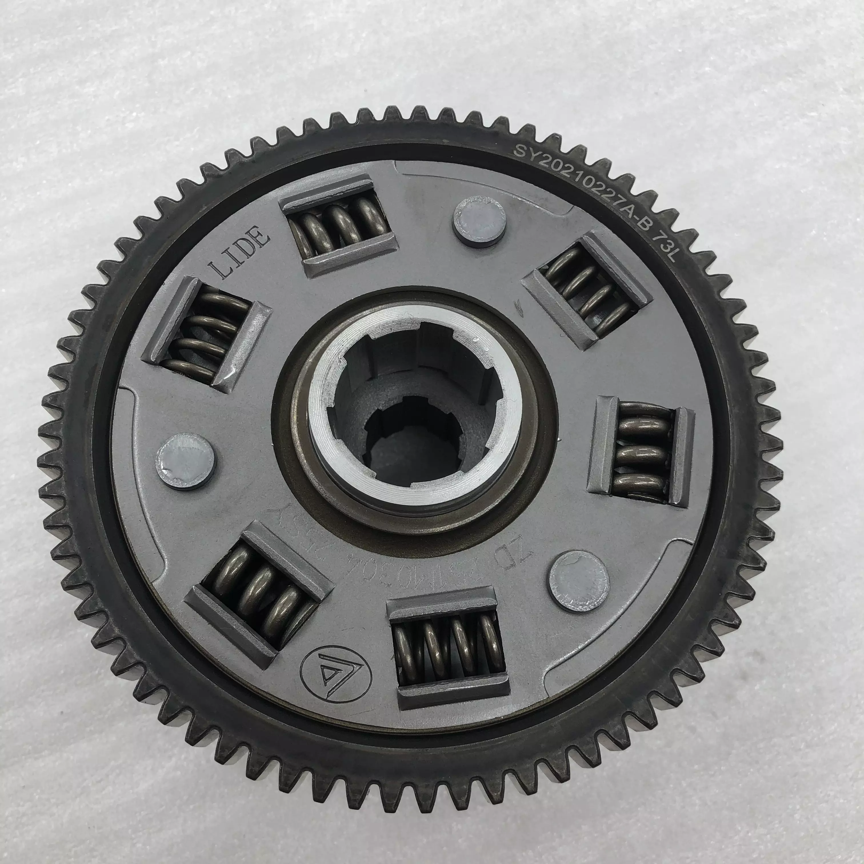 Perfect performance CG200 water cooled clutch assembly High quality engine Factory supply DAYANG tricycle parts replacement