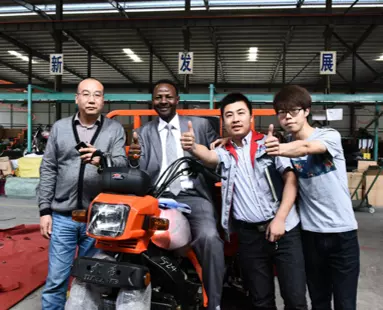 China Factory Tricycle Motorcycle 120 Engine Air-cooled Water-cooled Original General-purpose Engine CDI Start Kick