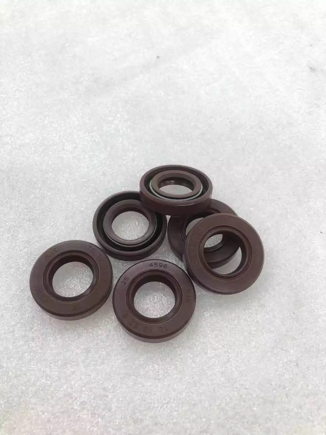 oil seal Hot sale High quality engine parts 125 foot shift arm oil seal Factory supply DAYANG tricycle parts perfect performance