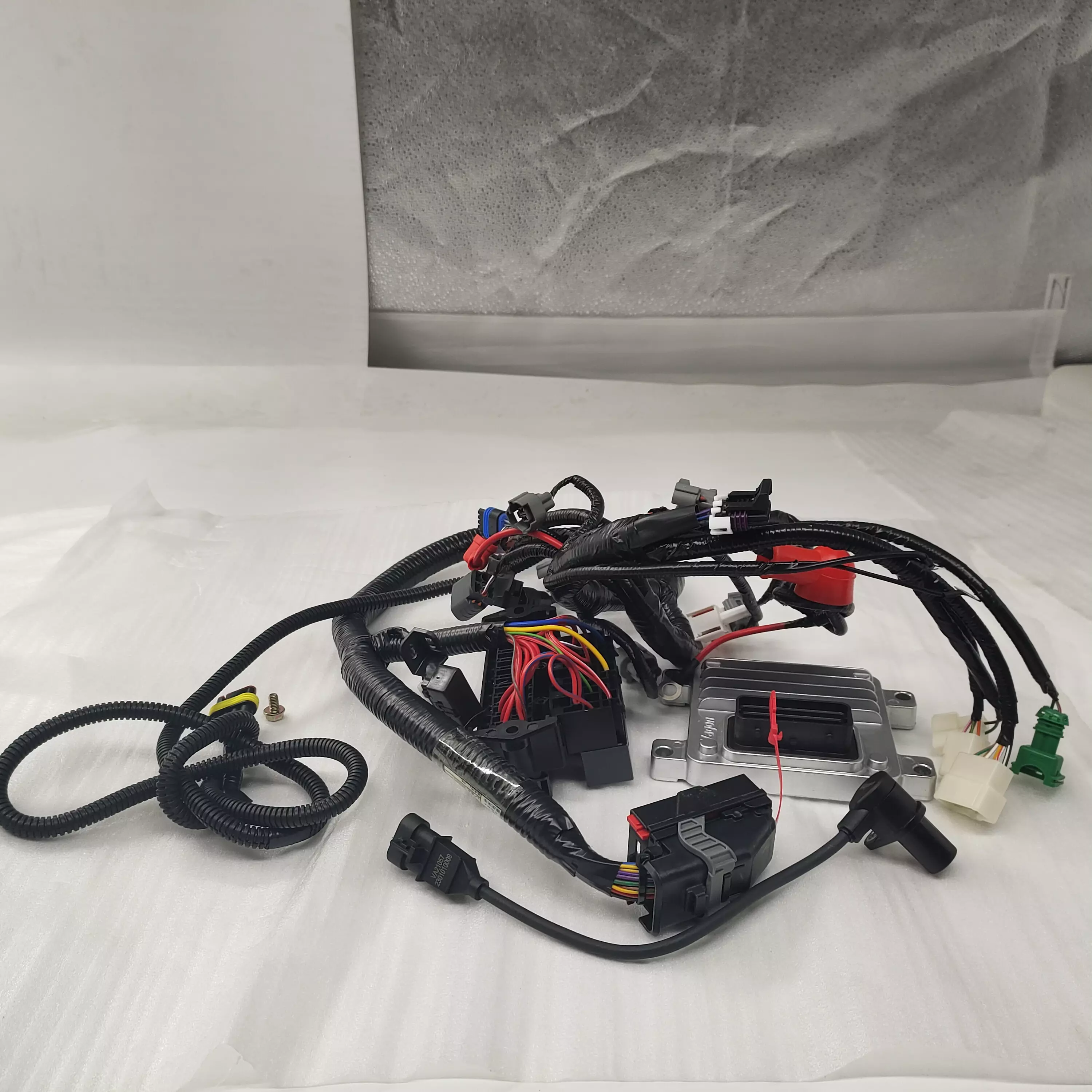 Factory manufacturing 800cc water cooled  engine  custom wiring harness auto electrical cables wire harness assembly