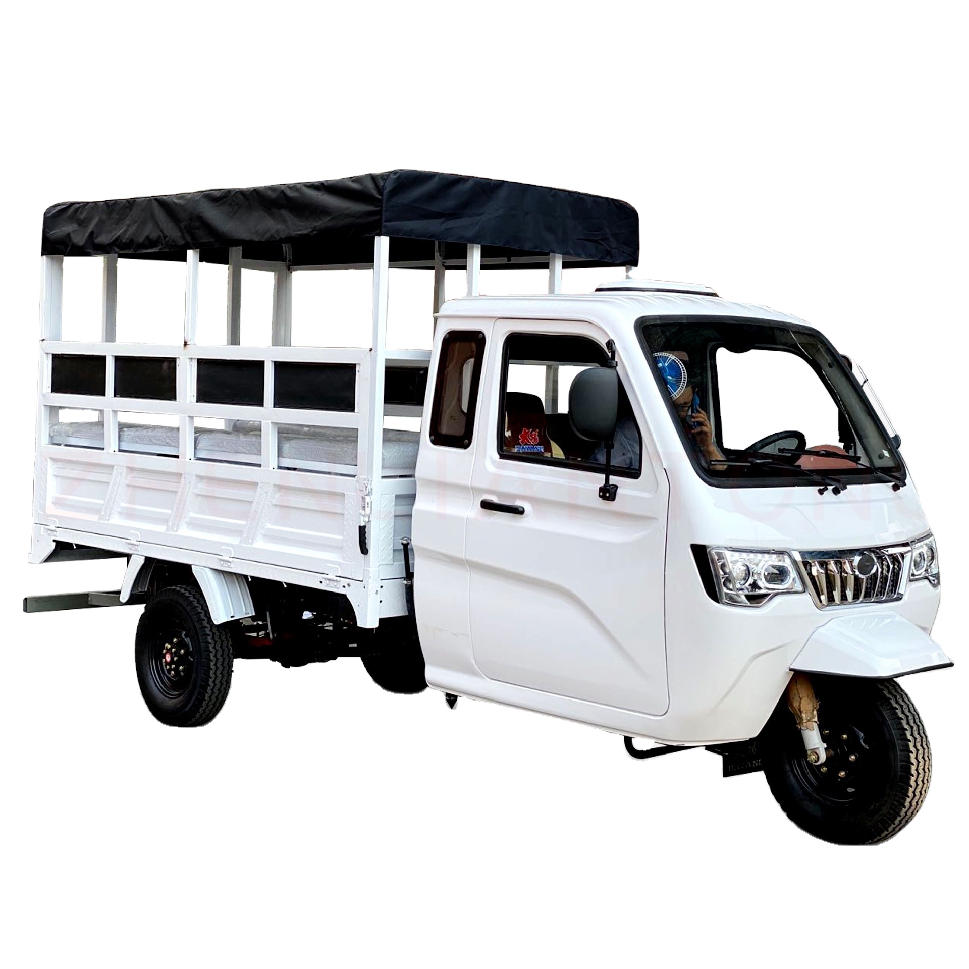 2021 new semi cabin Motorized Cargo Tricycle Enclosed cabin and heavy loading cargo tricycle with plastic cargo cover