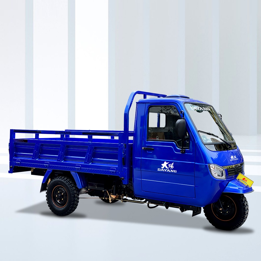 Closed cab tricycle XK3 large cargo box 2.4m*1.3m 250cc 300cc cargo tricycle passenger tricycle CCC OEM direct sale from factory
