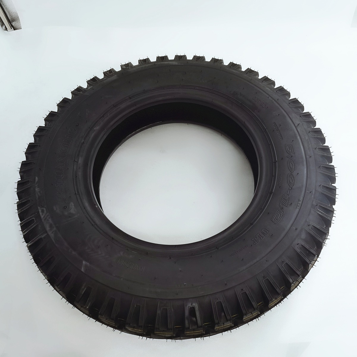 Factory Direct Color Motorcycle Tires for Sale High Quality Motorcycle Tire Casing Pattern Rubber CCC Origin Type Certificate
