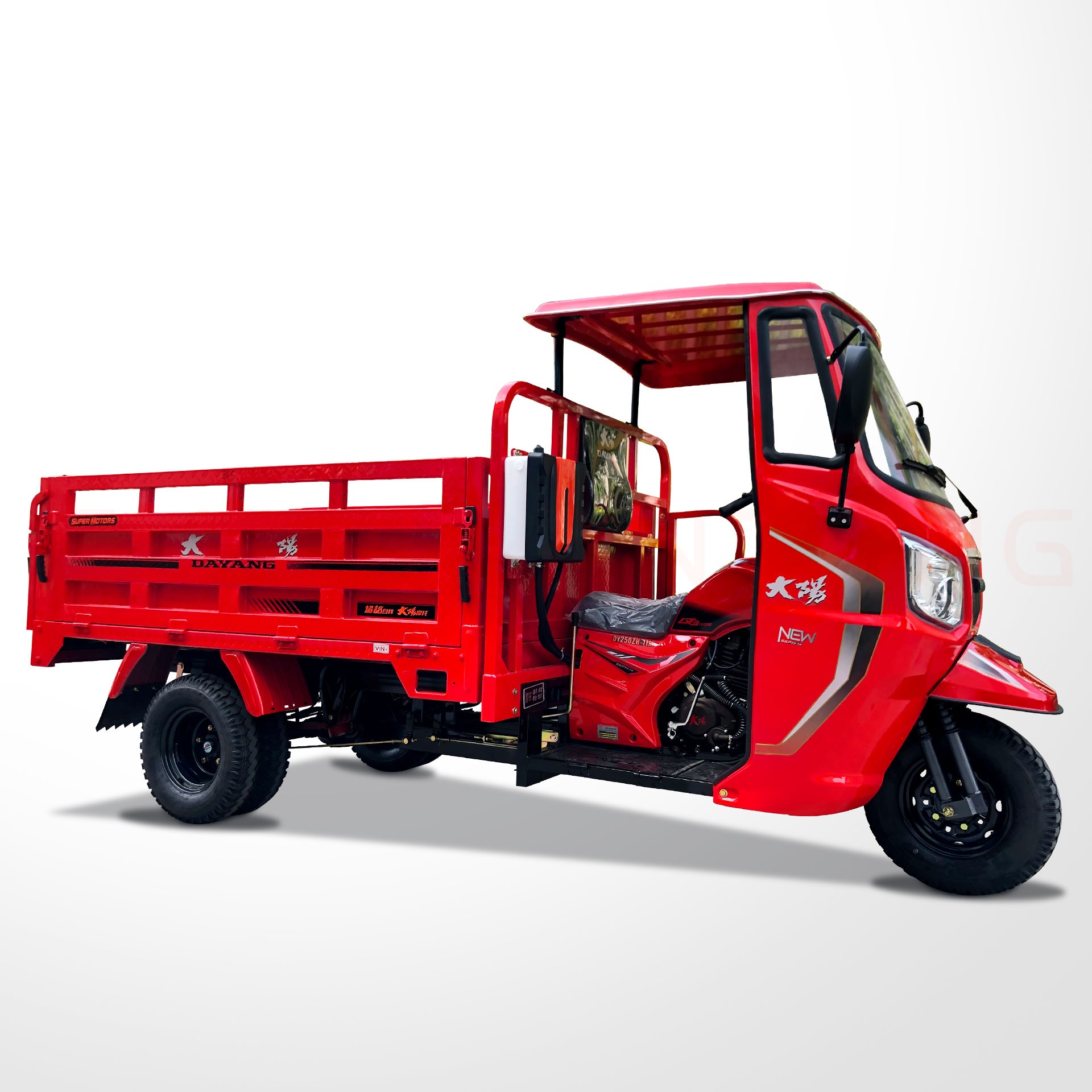 Hot selling heavy loading semi cabin 250cc motorized big wheel open cargo tricycle for sale  Water Cooling Customized