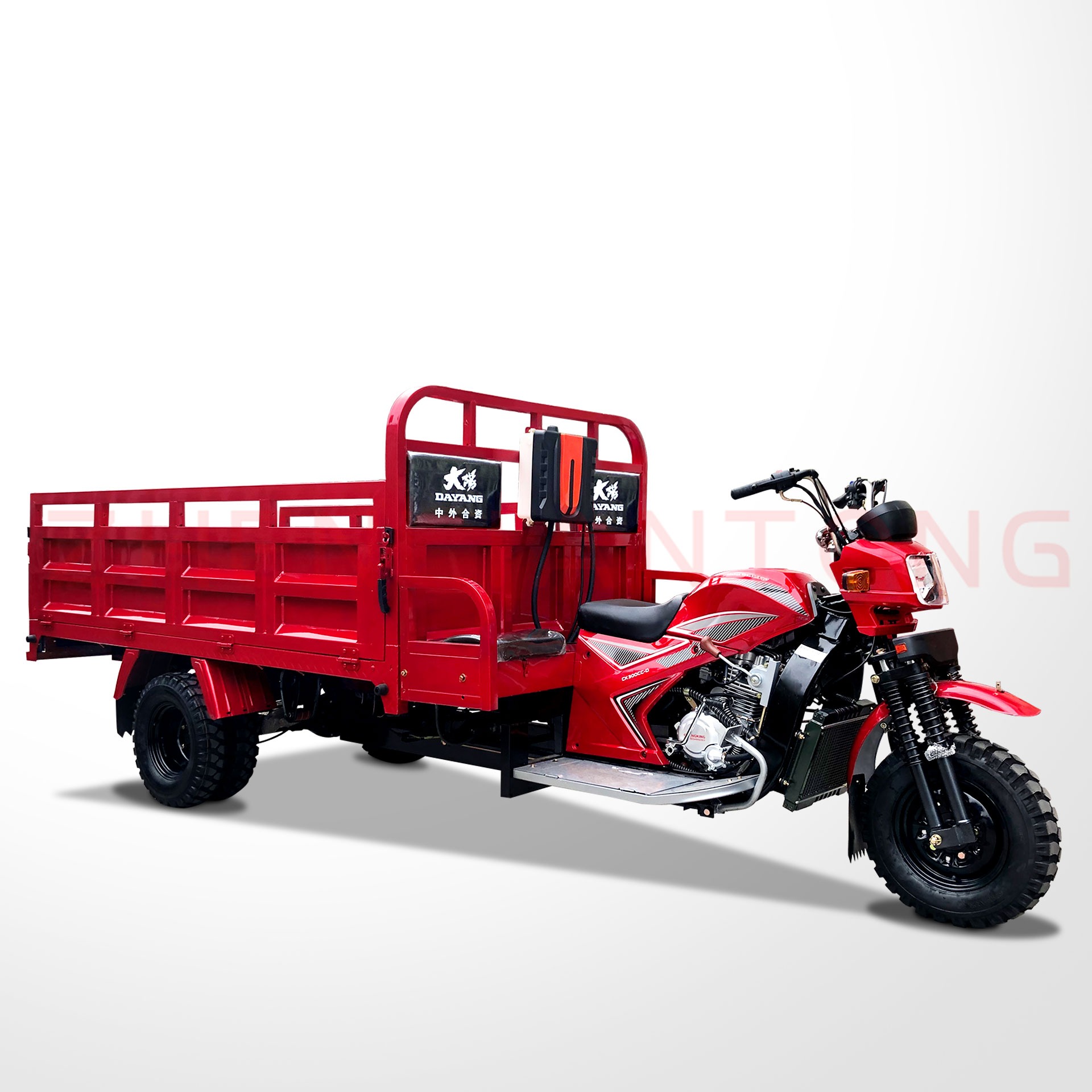 Factory direct high quality popular motorized tricycles 300cc new asia price ghana motor tricycle with van