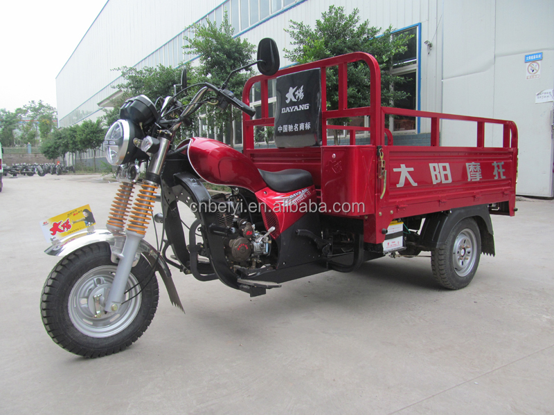 Best-selling Tricycle 200cc popular cargo tricycle made in china with 1000kgs loading Capacity