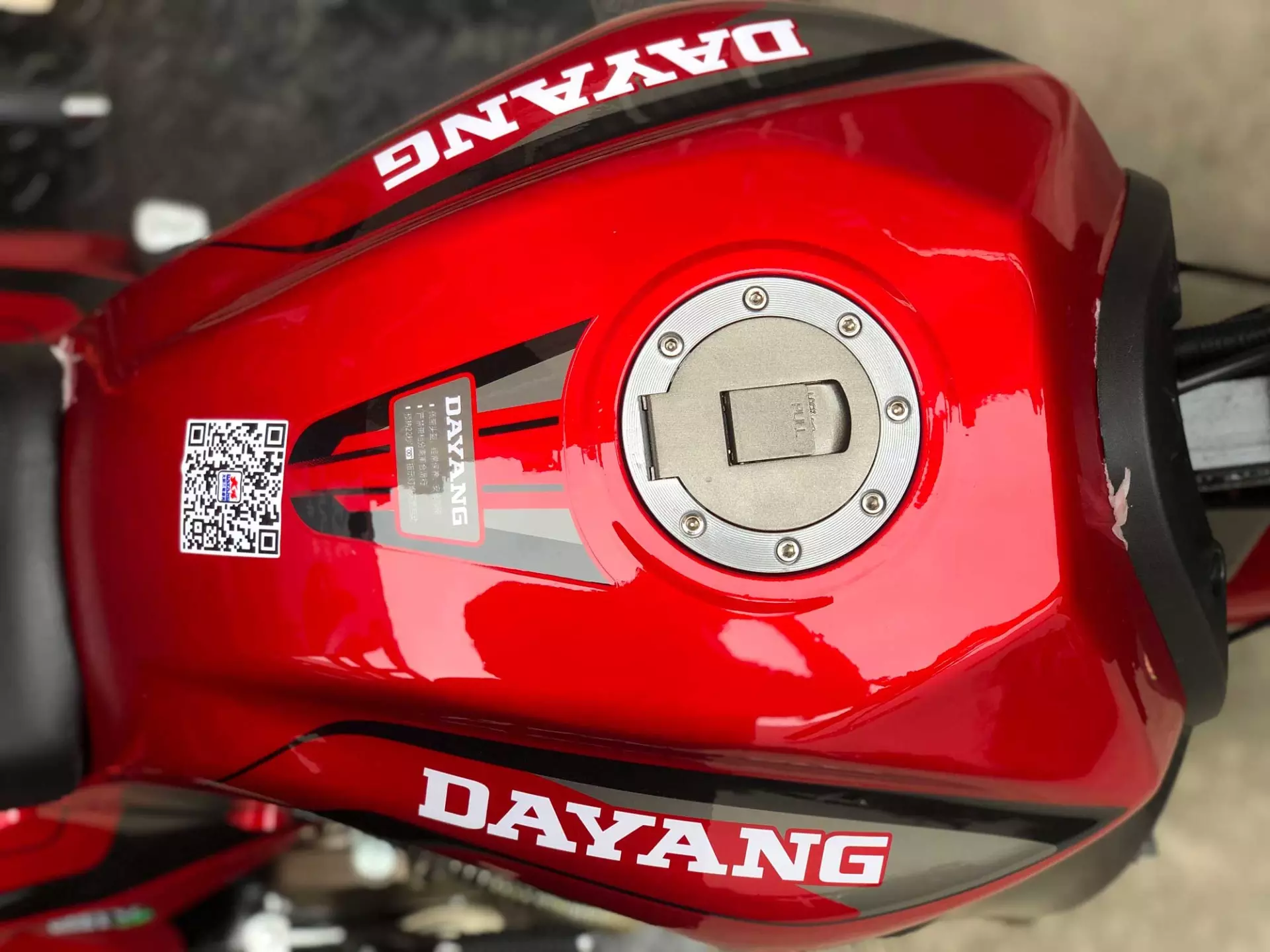 DAYANG hot selling truck dayang tricycle 3 wheels motorcycle models at Peru with 200cc/250cc/300cc powerful engine