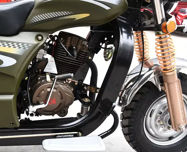 200cc engine Tricycle Motorcycle with ZONGSHEN/LIFAN/LONCIN/YINXIANG 200cc engine