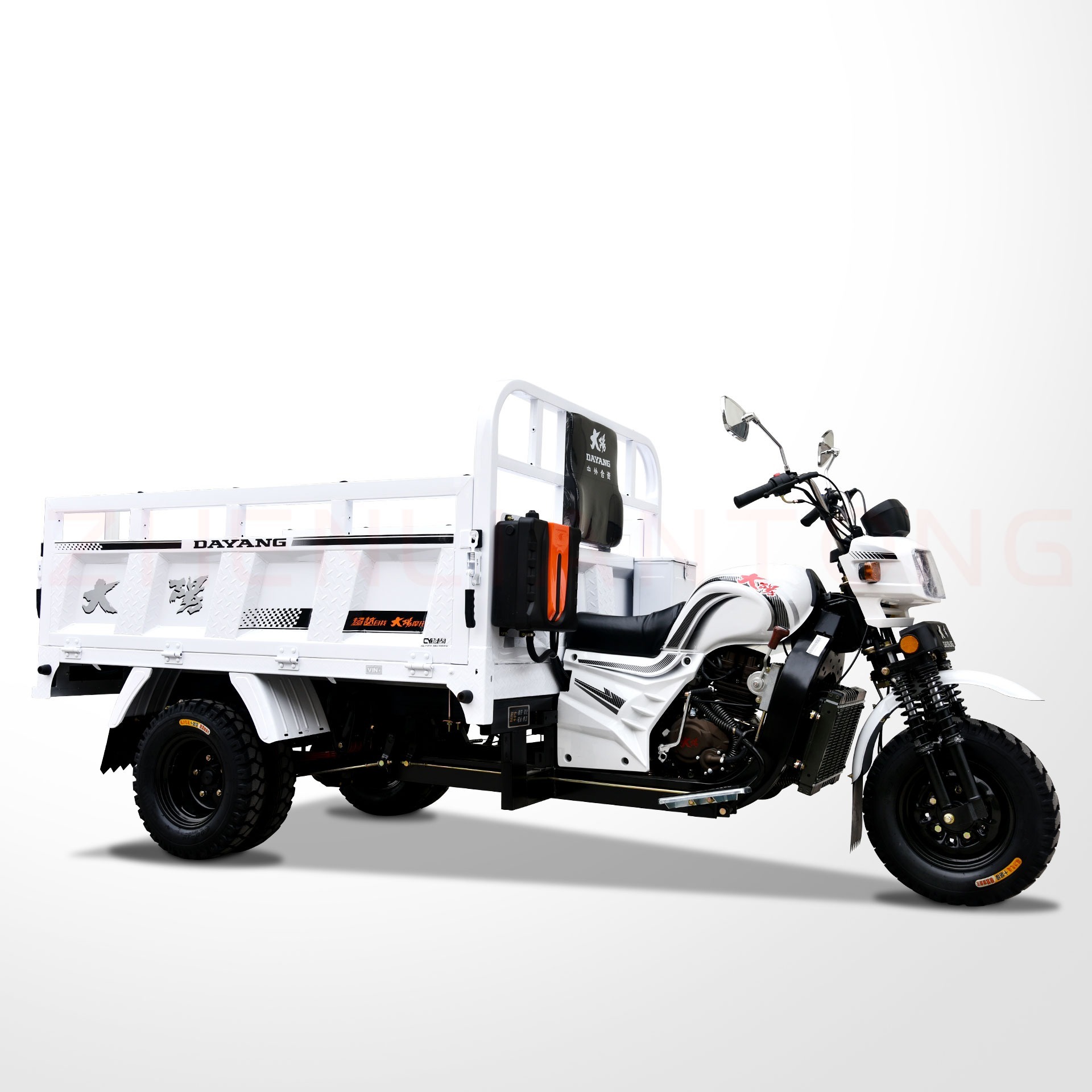 les pices de tricycles diesel mc