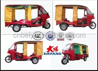 4 People Closed Ambulance Motorized Tricycle in Africa 201 - 250cc 11L Gasoline Passenger Drum Brake 2.8l/100km Electric/kick