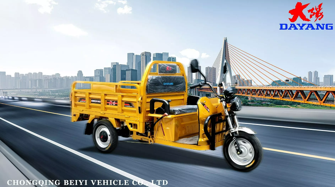 Egypt Cairo Alexandria Luxor Aswan 2021 Best Safety and Popular 72V 1000W Electric Adult Tricycle for Cargo Max Body Trip Power Rickshaw yellow Body OEM Lights