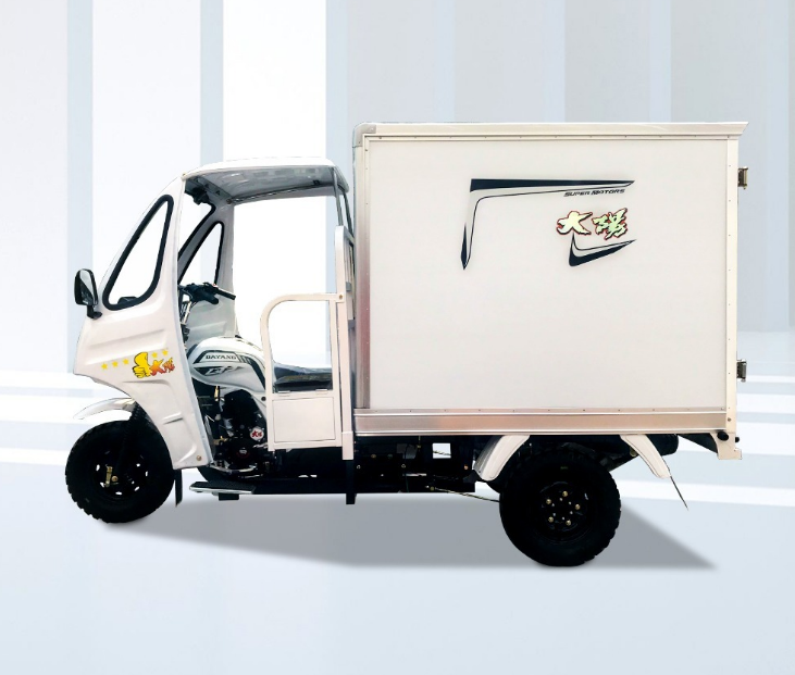 DY-B2 Big Cargo Box Semi cabin Tricycle for carrying food, fruit, fish with air condition