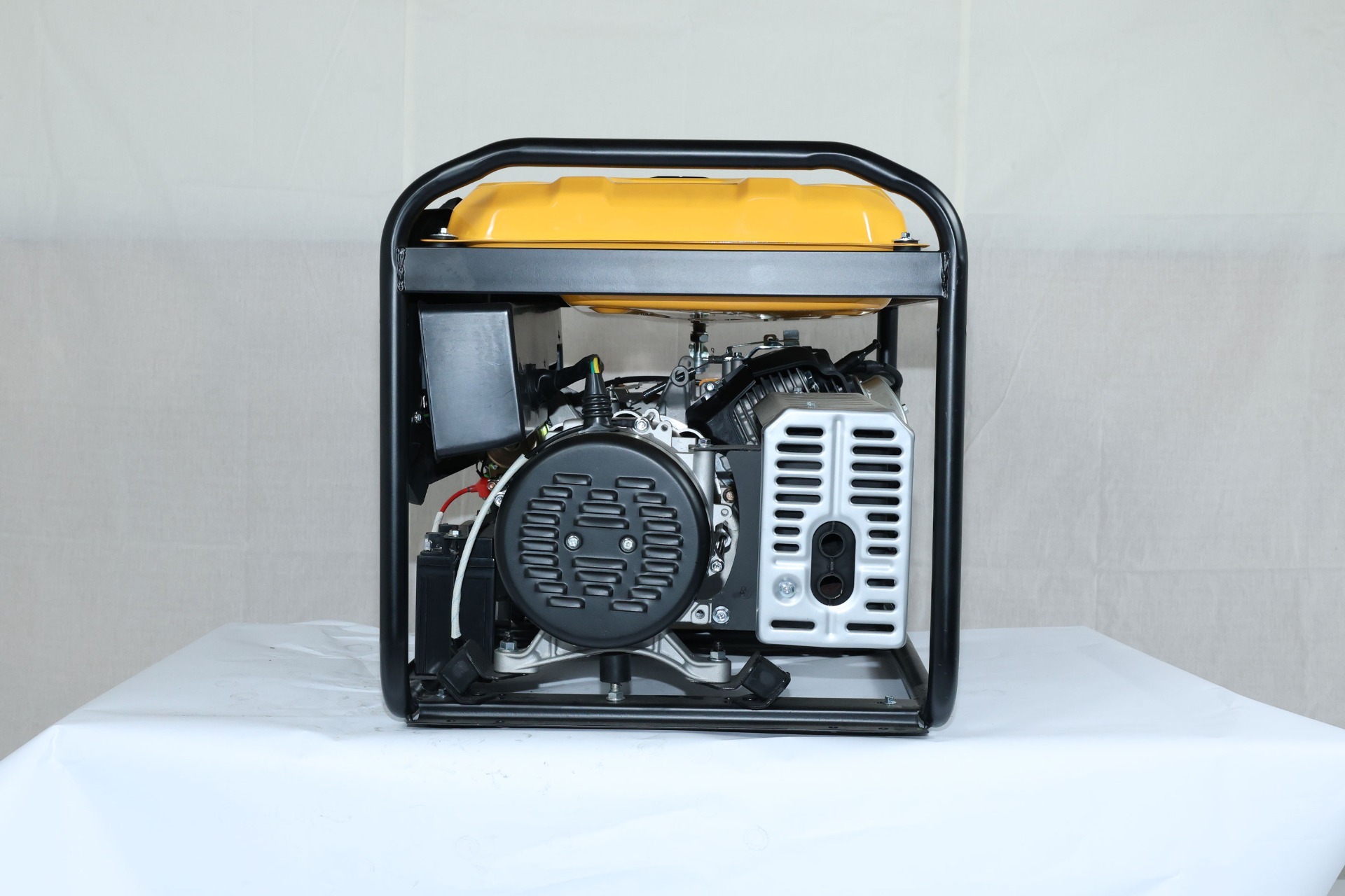 50HZ 2KW small air cooled Gasoline Generator electric start portable home emergency