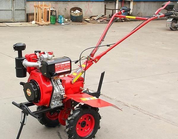 6.3KW Gear Transmission Mini rotary tiller Diesel cultivator