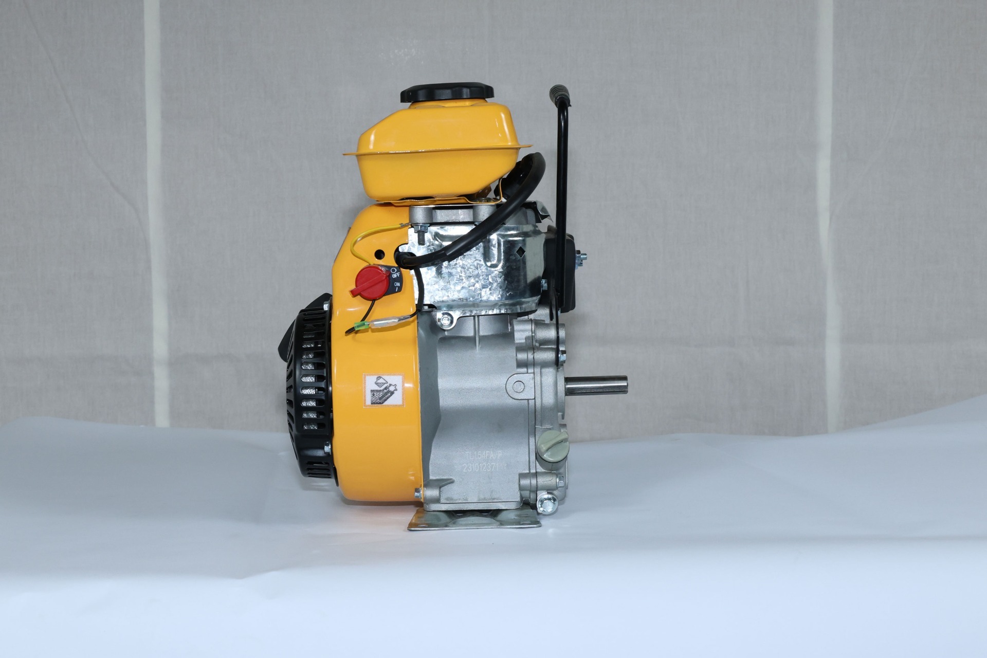 1.35HP hot sale 154F/P 4 Stroke gasoline engine